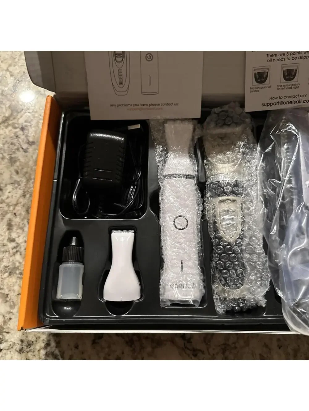 oneisall Pet Fur Clippers and Paw Trimmer - White & Silver NEW + FAST SHIPPING